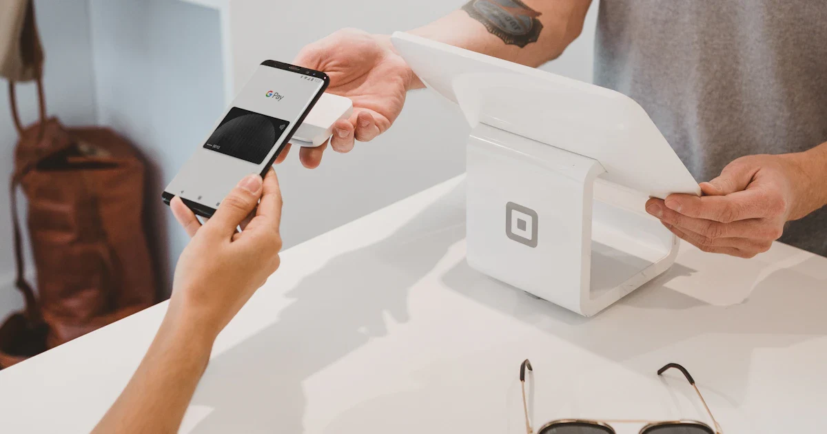 E-Ticarette Ödeme Sistemi Nasıl Seçilir? iyzico, PayTR, Stripe Karşılaştırması 2025
